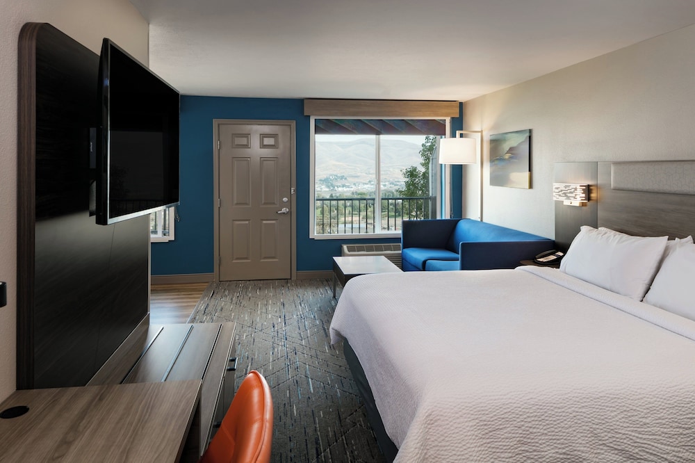 holiday inn express lewiston by ihg