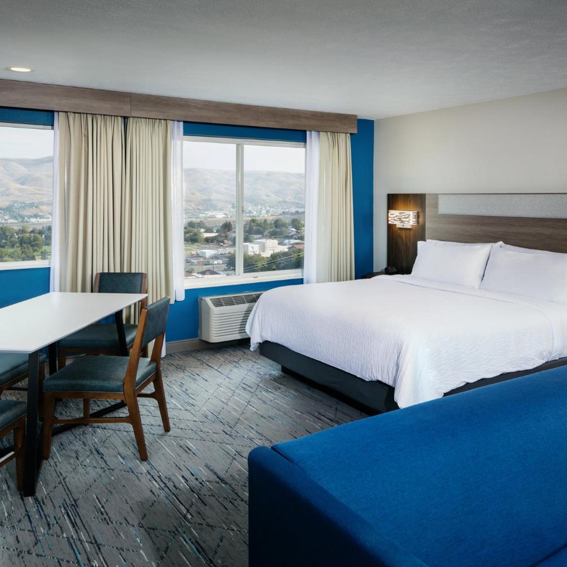 holiday inn express lewiston by ihg