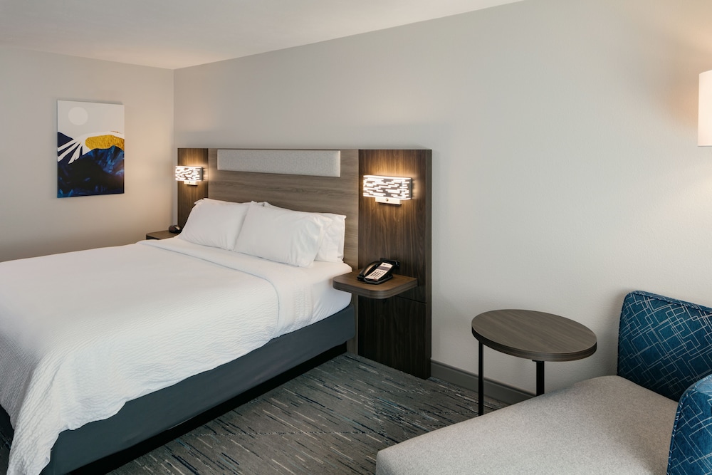 holiday inn express lewiston by ihg