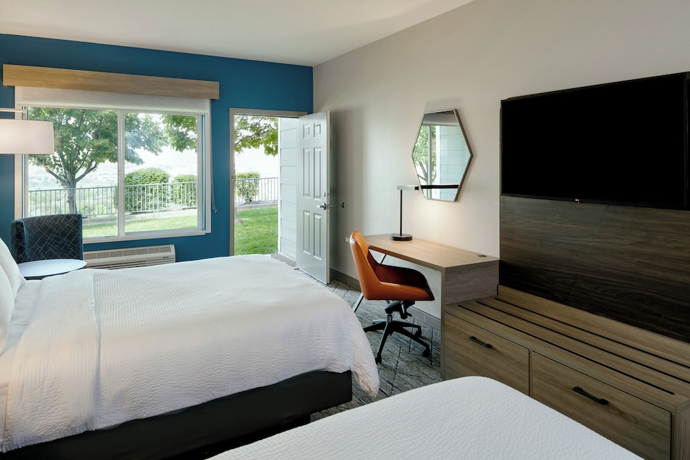 holiday inn express lewiston by ihg