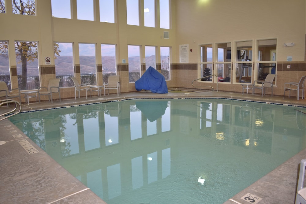 holiday inn express lewiston by ihg