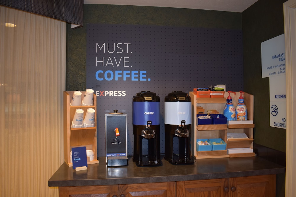 holiday inn express lewiston by ihg