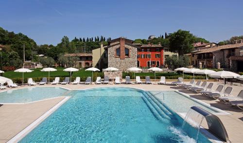 residence borgo mondragon