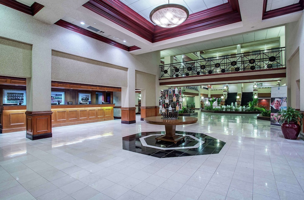 embassy suites by hilton lexington uk coldstream