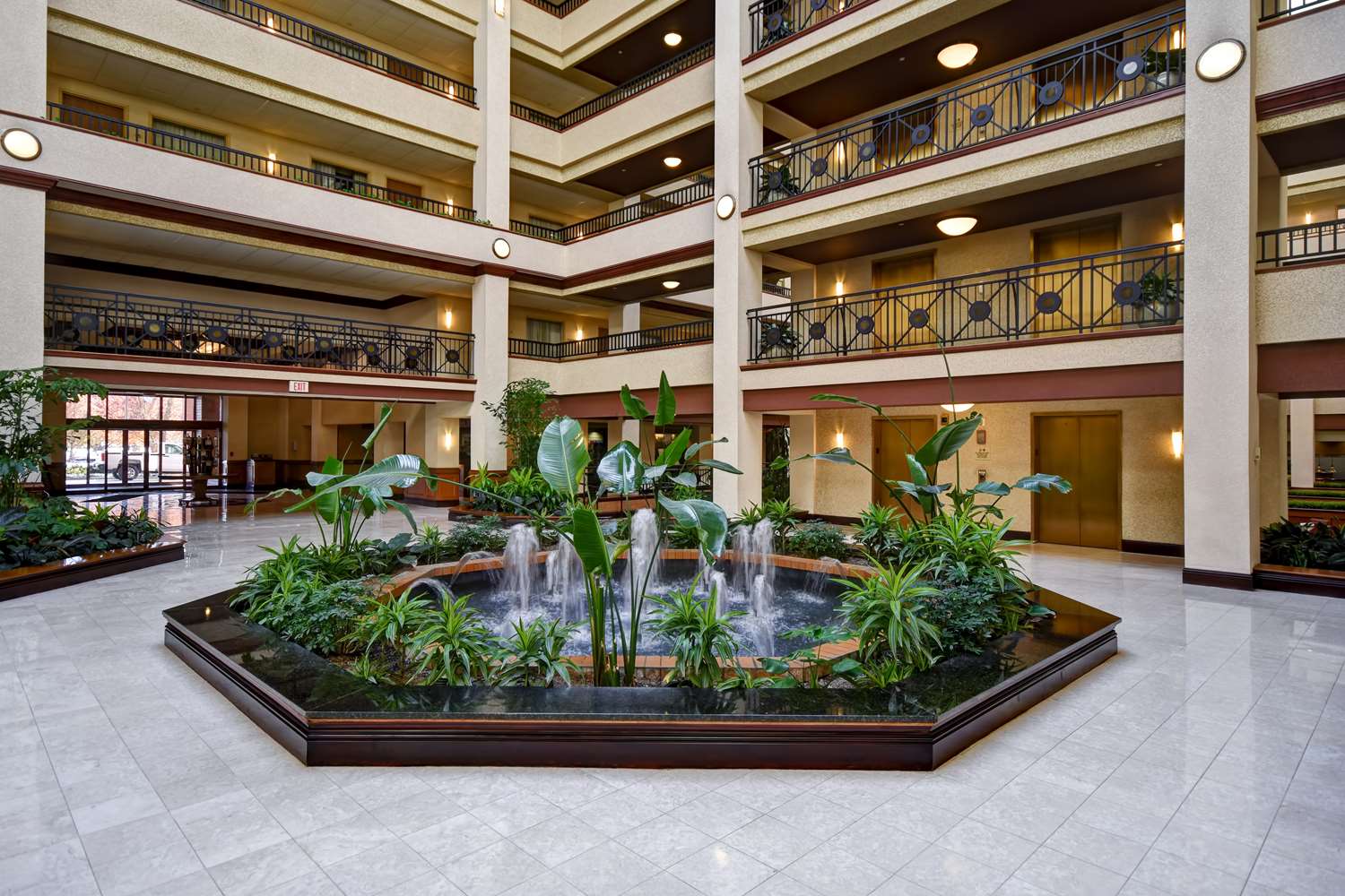 embassy suites by hilton lexington uk coldstream