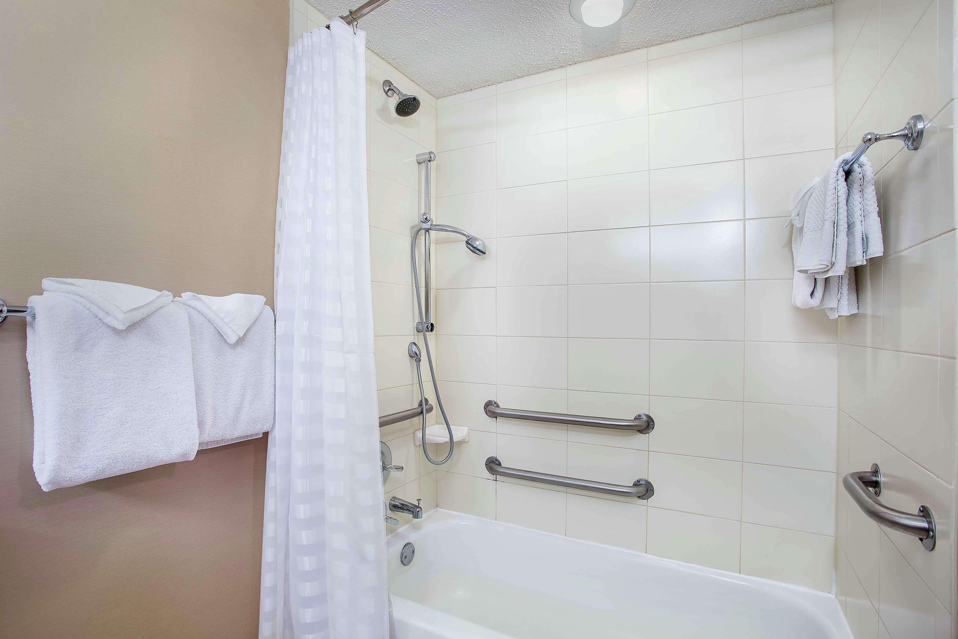 embassy suites by hilton lexington uk coldstream