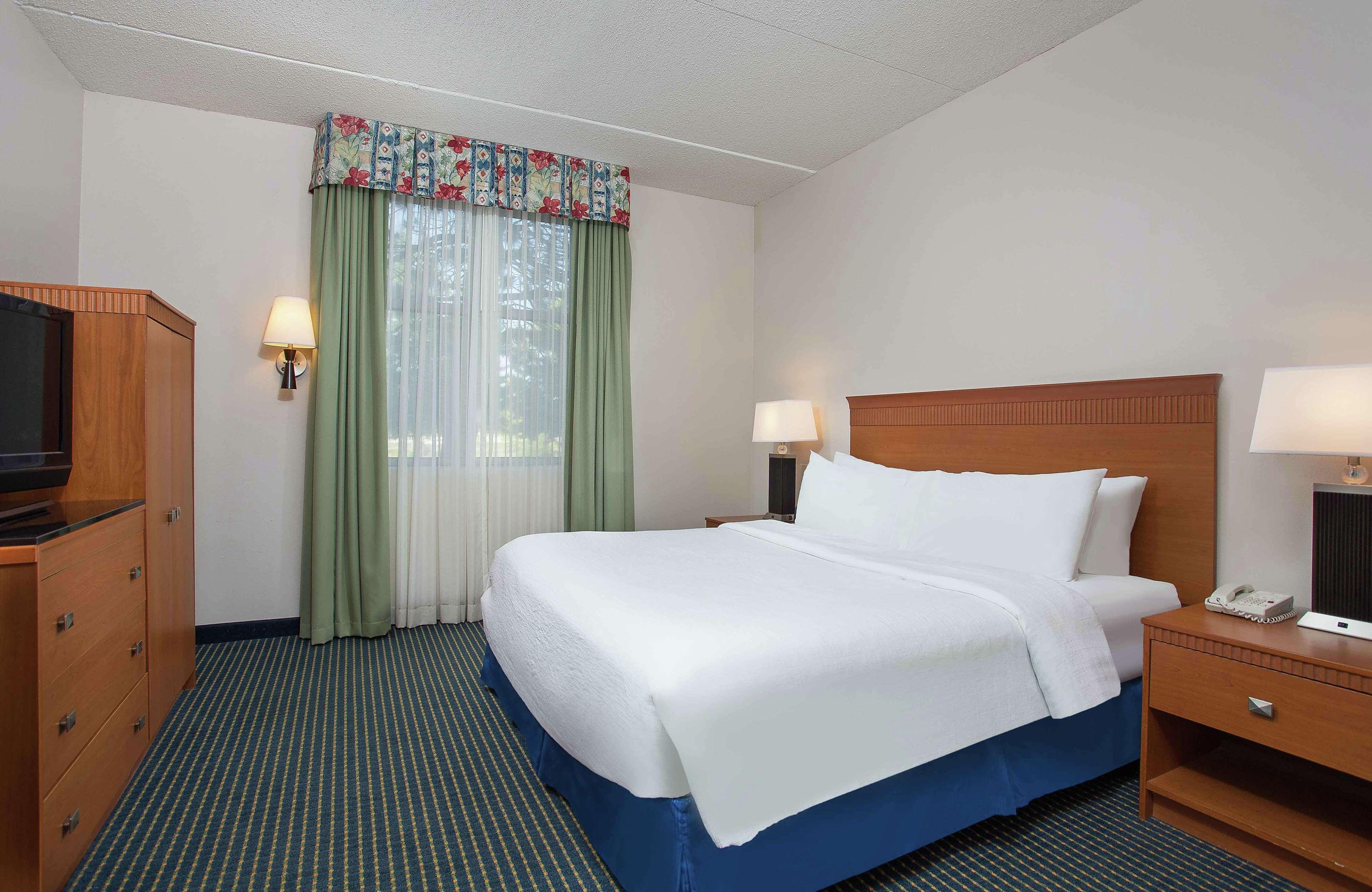 embassy suites by hilton lexington uk coldstream