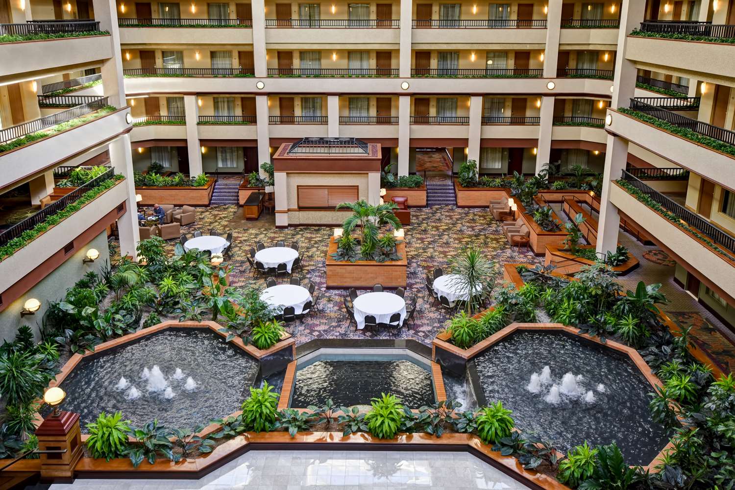 embassy suites by hilton lexington uk coldstream