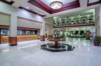 Embassy Suites By Hilton Lexington/Uk Coldstream,Lexington>>Fayette County,4 star