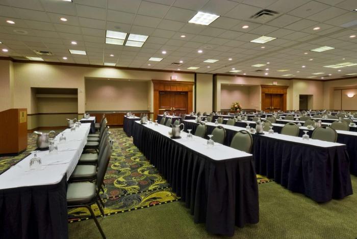 embassy suites by hilton lexington uk coldstream