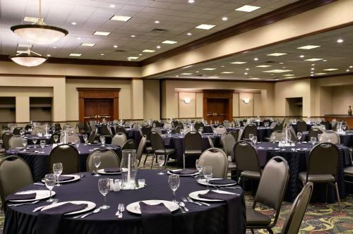 embassy suites by hilton lexington uk coldstream