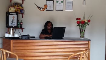 Hoopoe Haven Guest House,Diepsloot>>Chartwell,3 star
