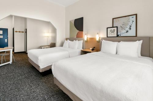 spark by hilton commerce ga