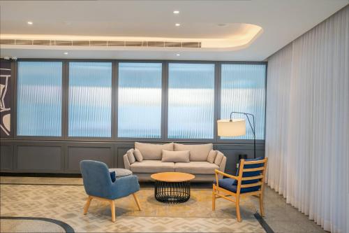 holiday inn express kolkata new town