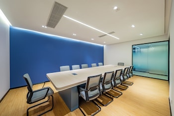 holiday inn express nanjing riverside an ihg hotel