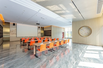 holiday inn express qidong economic zone an ihg hotel