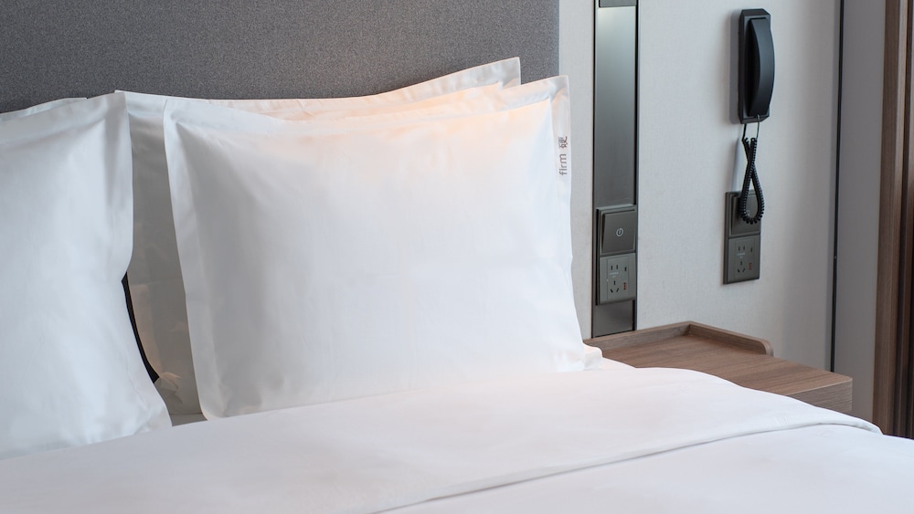 holiday inn express qingdao shibei an ihg hotel