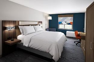 holiday inn express and suites chicago schaumburg an ihg hotel