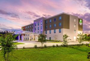 holiday inn express and suites macclenny an ihg hotel