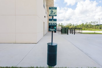 holiday inn express and suites macclenny an ihg hotel