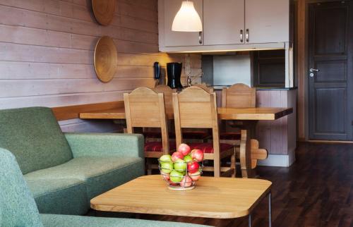 birkebeineren hotel and apartments