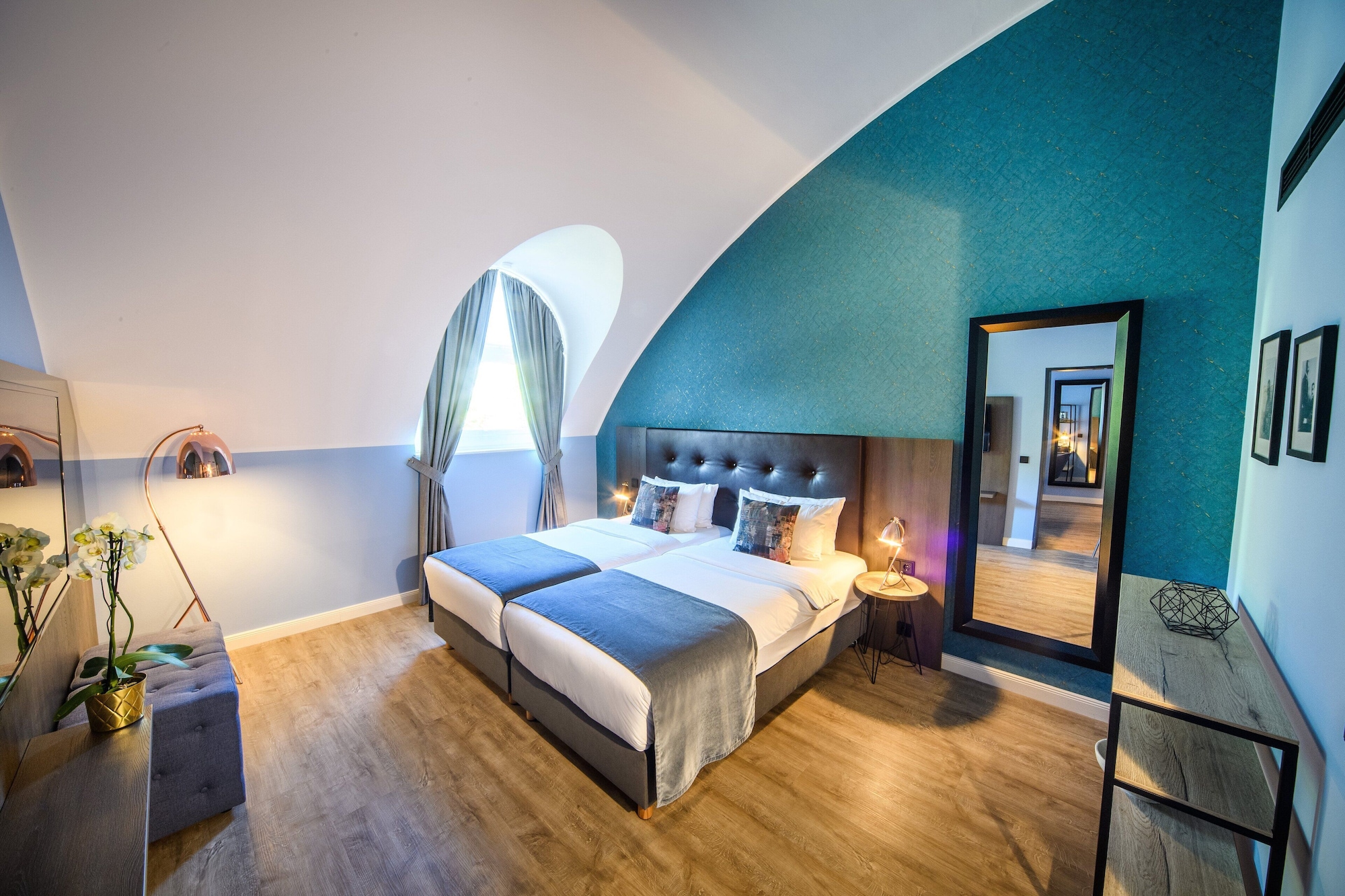 holiday inn luebeck by ihg