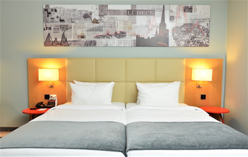holiday inn luebeck by ihg