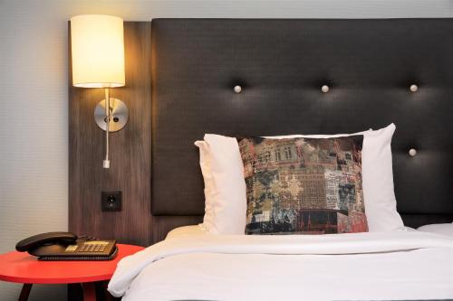 holiday inn luebeck by ihg