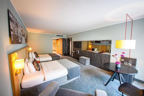 holiday inn luebeck by ihg