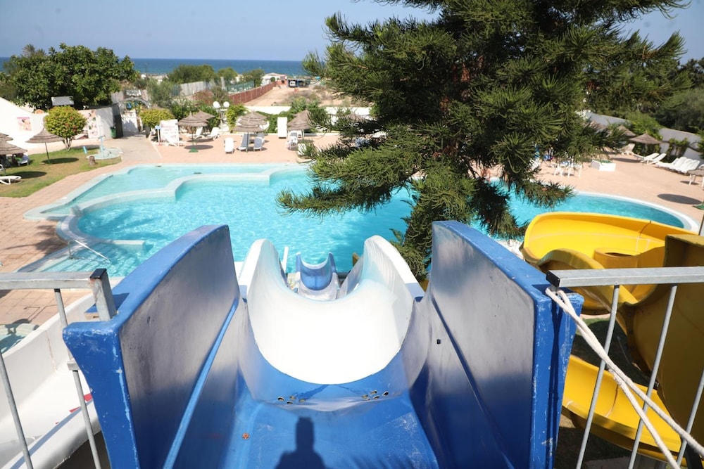 hotel royal jinene