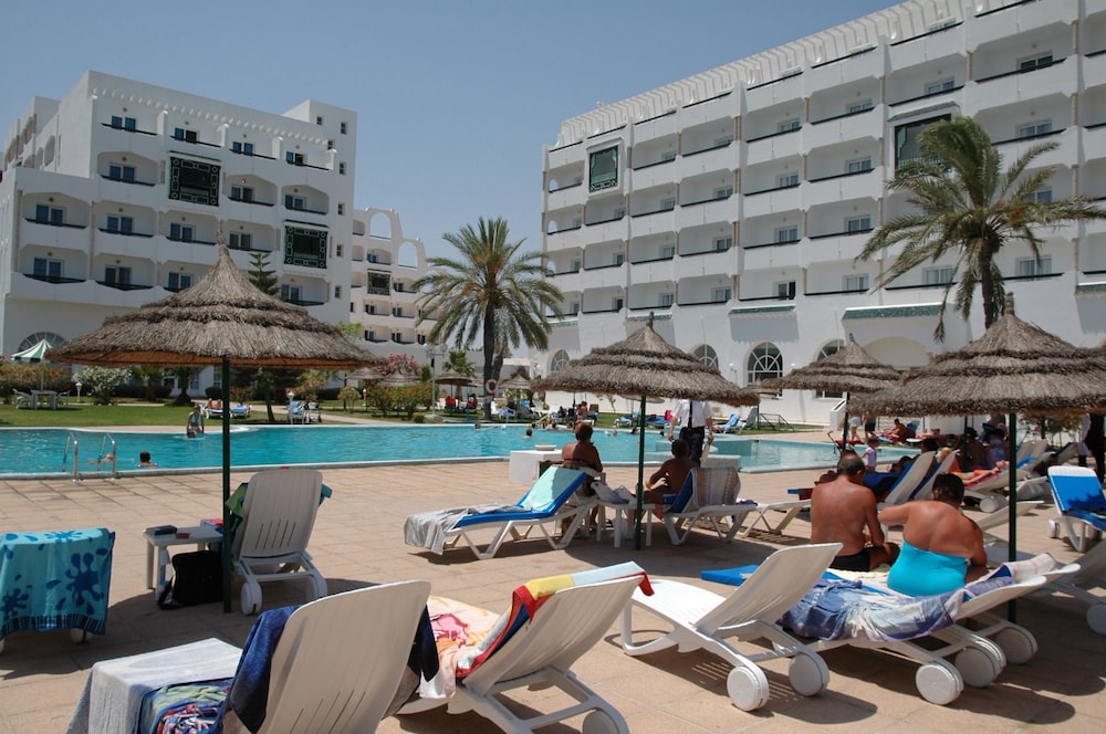 hotel royal jinene