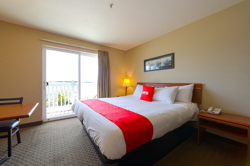 siletz bay beachfront hotel by oyo lincoln city