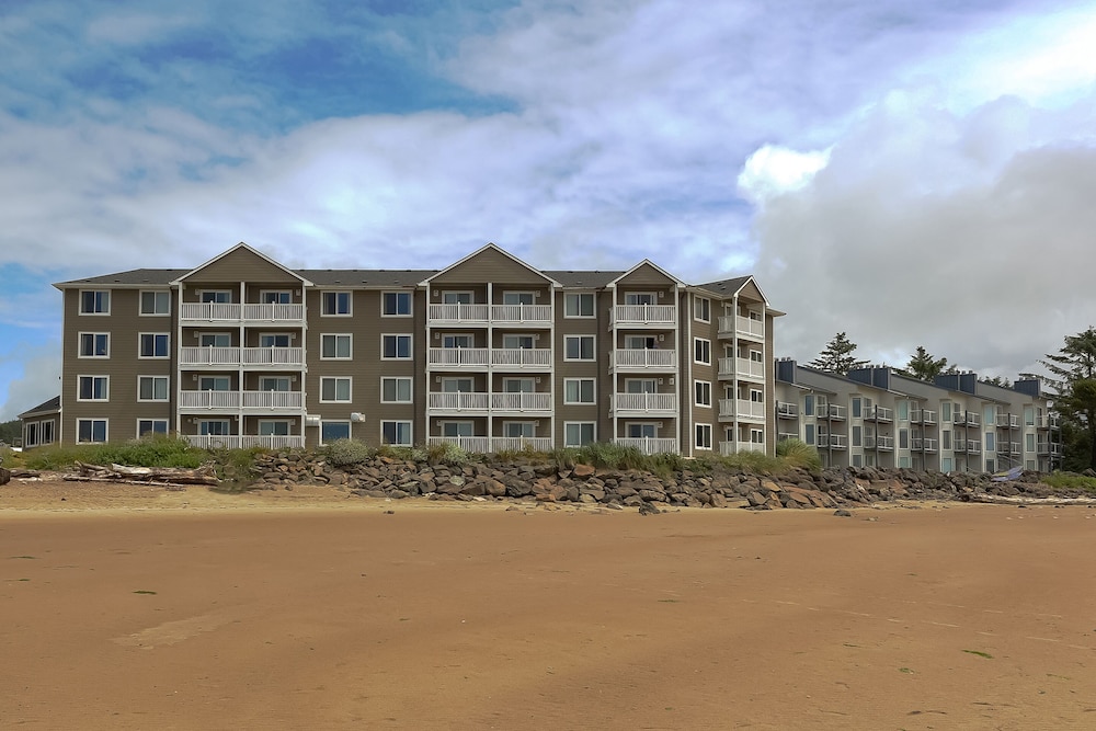 siletz bay beachfront hotel by oyo lincoln city