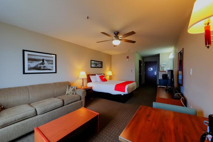 siletz bay beachfront hotel by oyo lincoln city