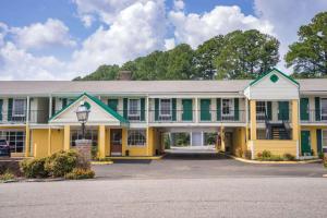 Days Inn By Wyndham Lincolnton,Charlotte>>Catawba County,2 star