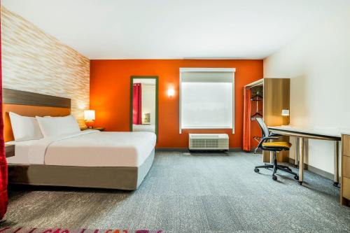 home2 suites hilton aurora medical center
