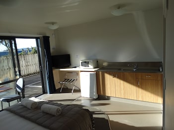 alpine glacier motel