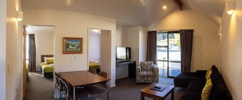 alpine glacier motel