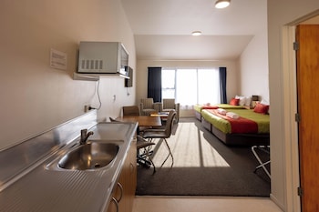 alpine glacier motel