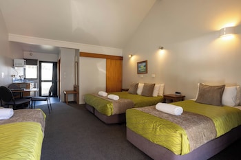 alpine glacier motel