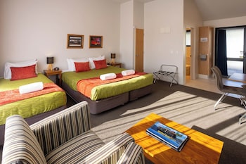 alpine glacier motel