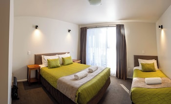 alpine glacier motel