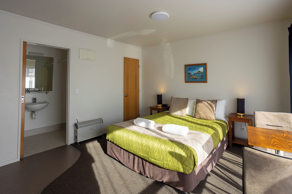 alpine glacier motel