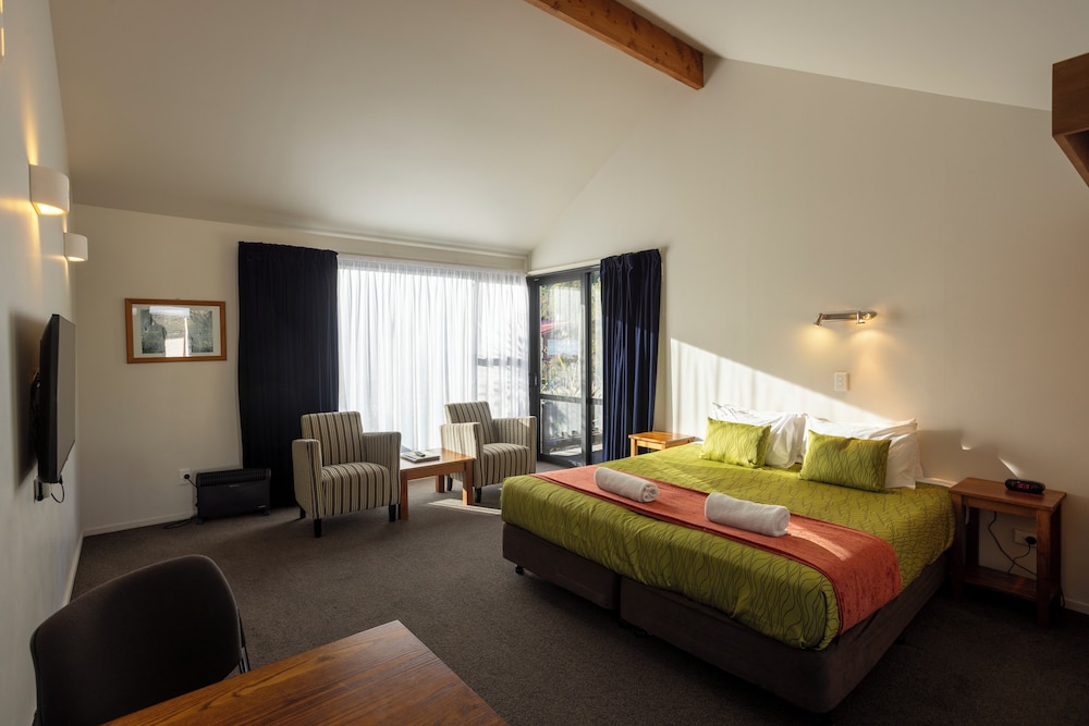 alpine glacier motel