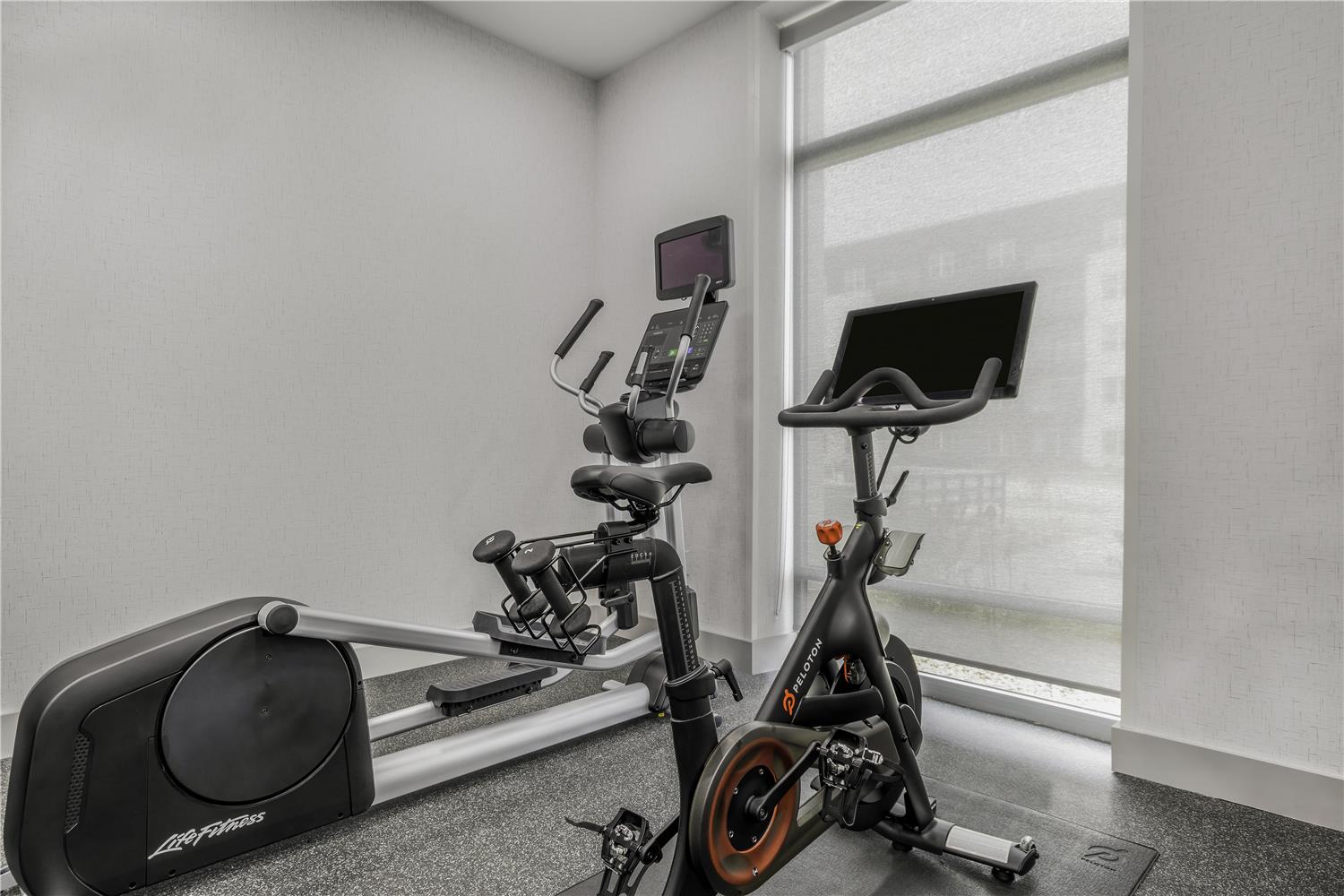 home2 suites by hilton cincinnati midtown oakley