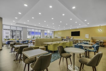 home2 suites by hilton cincinnati midtown oakley