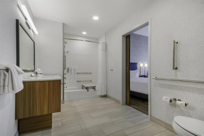 home2 suites by hilton cincinnati midtown oakley