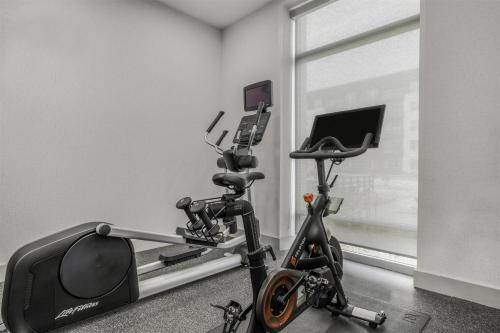 home2 suites by hilton cincinnati midtown oakley