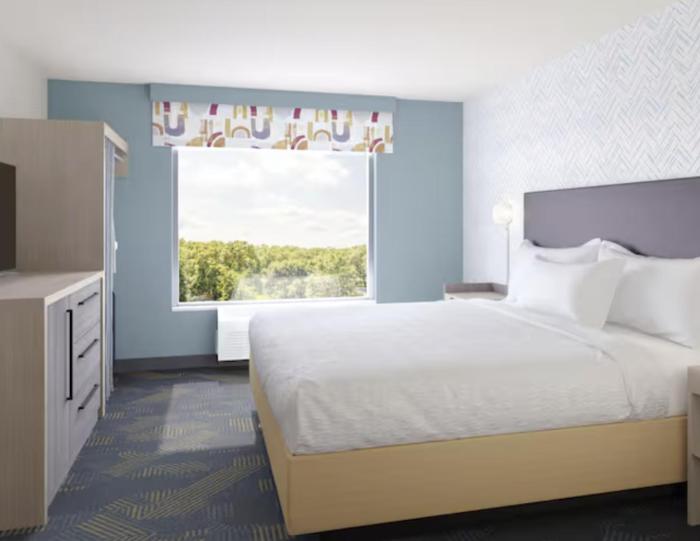home2 suites by hilton del rio
