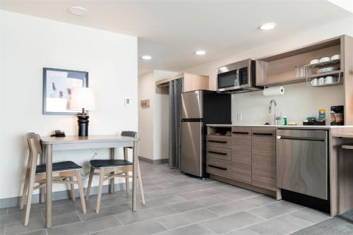 home2 suites by hilton effingham